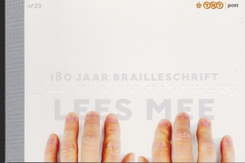 Prestigeboekje PR  23  Lees mee 100 jaar brailleschrift  cataloguswaarde 16,00