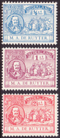 NVPH   87/89 Michiel de Ruyter 1907 Postfris Cataloguswaarde 50.00