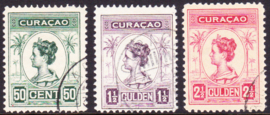 NVPH 68-70 Koningin Wilhelmina  Gestempeld Cataloguswaarde: 50,00