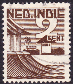 Ned. Indie plaatfout 318 P gebruikt Cataloguswaarde 8,00