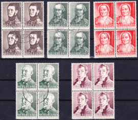 NVPH  392-396 Zomerpostzegels 1941 in blokken van 4 gebruikt