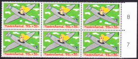 Plaatfout 1389 P1 Postfris in blok van 6 Cataloguswaarde 13.00 E-1490
