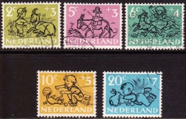 NVPH  596-600 Kinderzegels 1952 Gebruikt