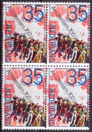Plaatfout 1067 P in blok van 4 Postfris Cataloguswaarde 10.00