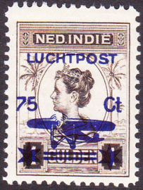 NVPH LP4 luchtpost opdruk Postfris cataloguswaarde: 5,00