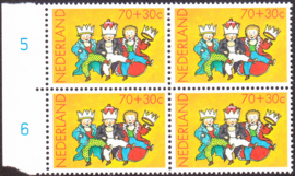 Plaatfout  1298 PM1 in blok van 4 Postfris