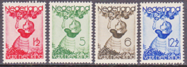 NVPH  279-282 Kind 1935  Ongebruikt  Cataloguswaarde 32.50  E-4544