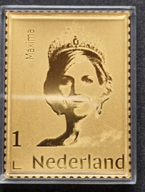 Nederland Massief gouden postzegel Koningin Maxima