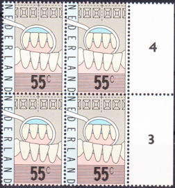 Plaatfout  1145 PM2 Postfris in blok van 4  Cataloguswaarde 8.00