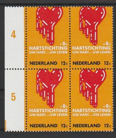 Plaatfout 975 PM1  Postfris in blok van 4  Cataloguswaarde 35,00