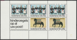 Plaatfout  1083 PM9 Postfris in compleet blok Cataloguswaarde 10,00