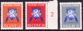 NVPH 290-292 Vrij-Nederland Postfris cataloguswaarde: 23,00