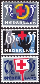 NVPH 1381-1383 Rode Kruis Postfris