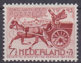 NVPH  422 Postkoets 1943 Postfris cataloguswaarde: 0,20  