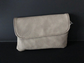 tas zaZA'z  taupe