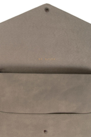 Sjieke Clutch by ZUSSS Kleigrijs