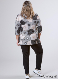 V-Pleated Shirt (B-2501-PRINT) U37001-Flower Maze Black-Sand