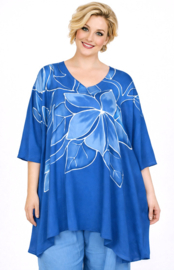 Flora (08-3071-lblueonblue)