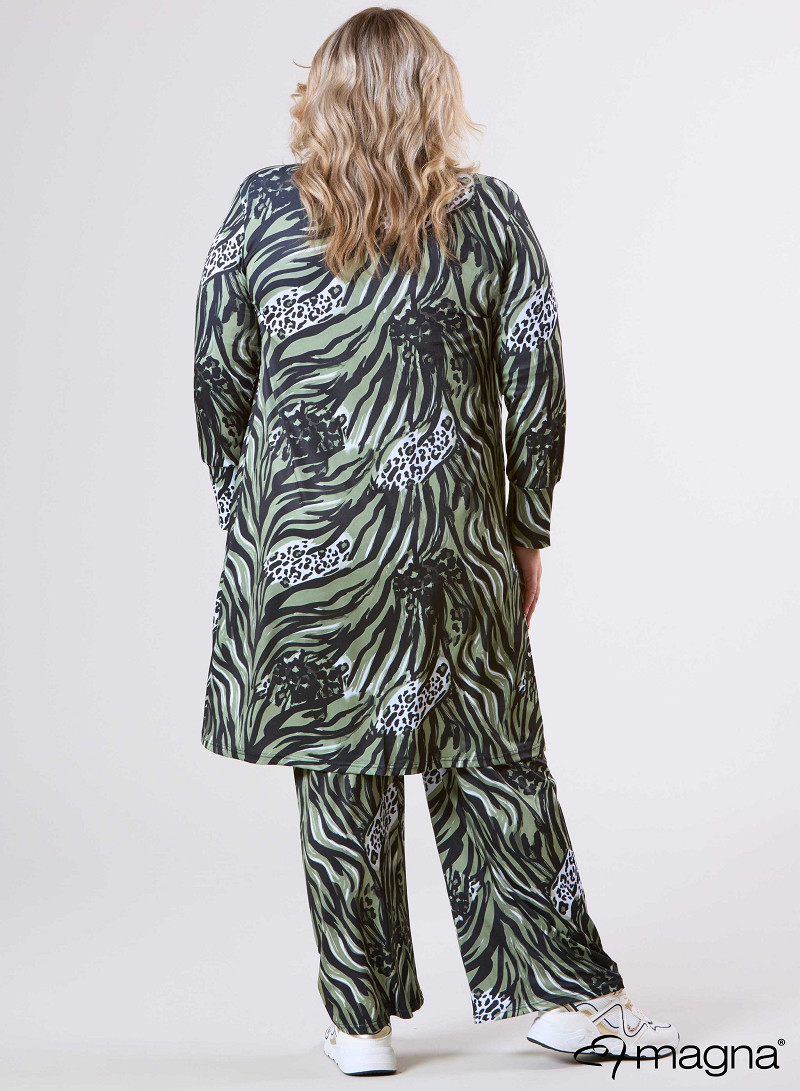 Open Front Loose Cardigan (N-2201-PRINT) T71080-Animal Waves Sage Green