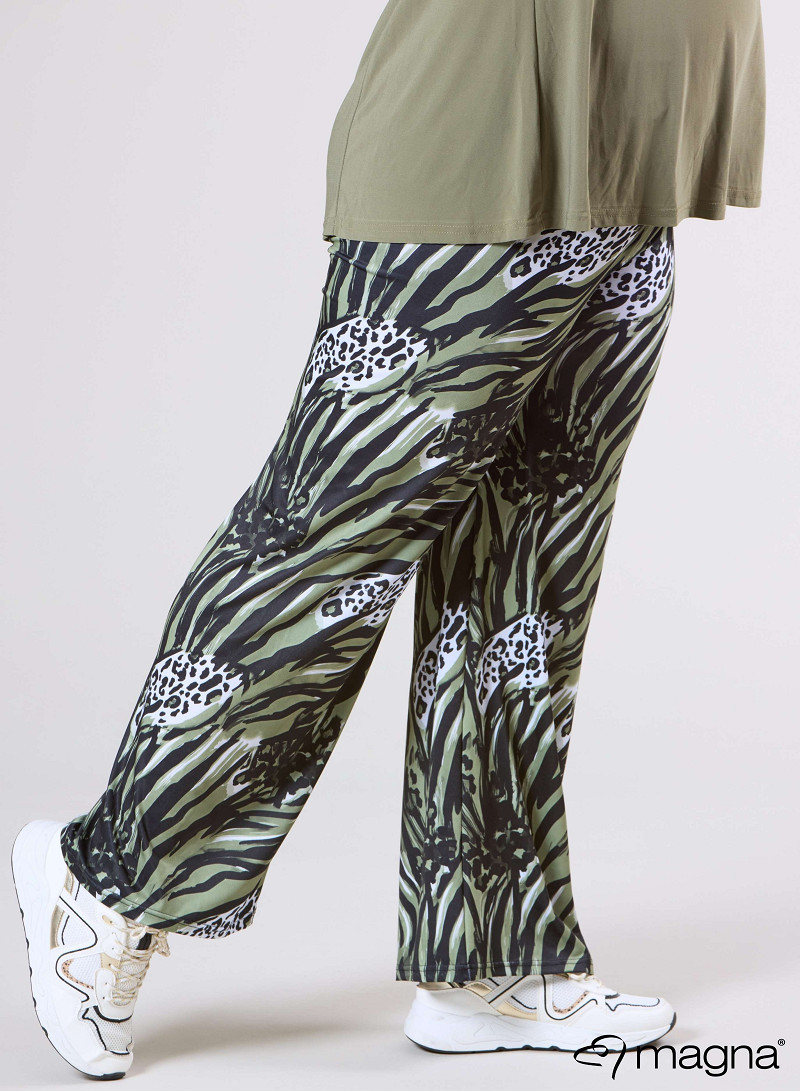 Broek Basic (D-03-PR) T71080-Animal Waves Green