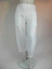 Denise (01-2739-white)