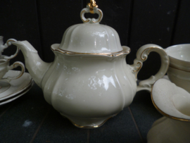 Thee servies Hertel Jacob Bavaria room met gouden randjes