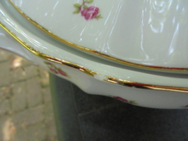 Soepterrine Mittterteich Bavaria met roze / rode roosjes