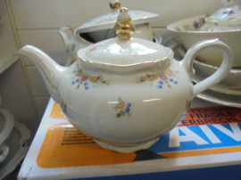 Theepot Winterling Marktleuthen met roze en gele roosjes guirlandertjes