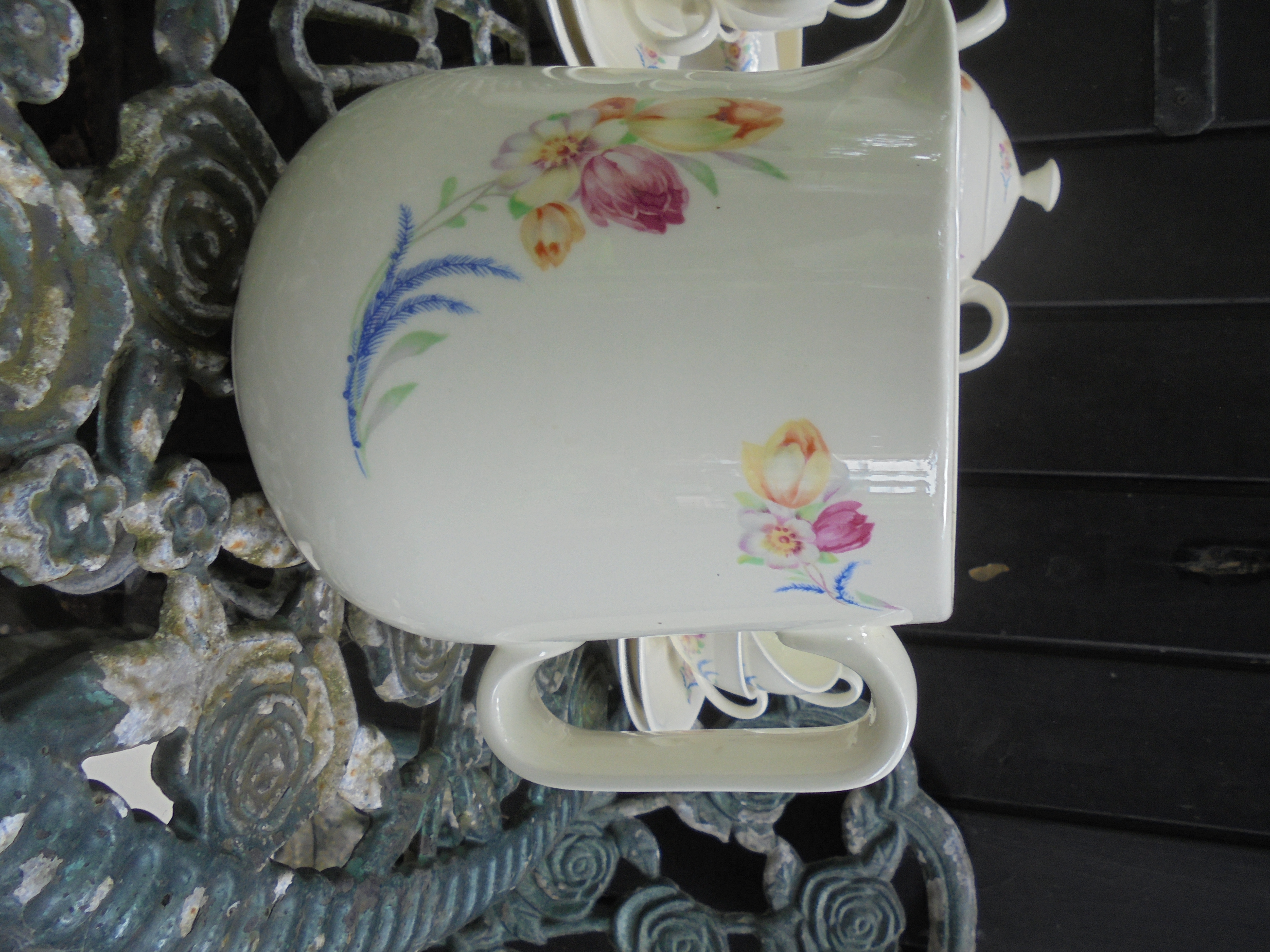 Melk- / Waterbeker MOSA met bloemboeket met oa. roze en gele tulp