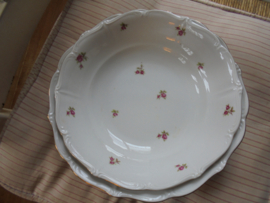 Saladekom / Diepe ronde schaal Wunsiedel met grote en kleinere roze/rode roosjes