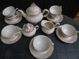 Thee servies Hertel Jacob Bavaria room met gouden randjes