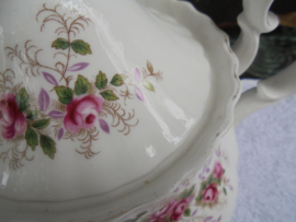 Royal Albert Botervloot "Lavender Rose" met roze roosjes