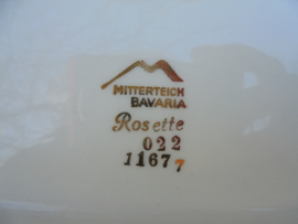 ZELDZAAM!! Botervloot Mitterteich Rosette Bavaria met roze/rode roosjes