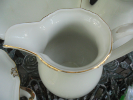 ZELDZAAM!! Melk- of Waterkan Winterling Marktleuthen Bavaria Windsor ELiTE room met gouddecor / randje