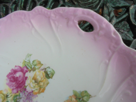 Gebakschaal roze met bloemboeket / roze roos