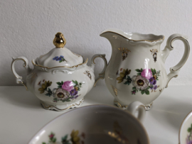 Roomstel Mitterteich met bloemboeket / roze roos