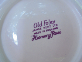 Engelse 2 vaks schaal Old Foley : Harmony Rose met roze roosjes / witte bloem