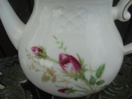 Thee/Koffieservies Schumann Arzberg met wilde roze/rode roos