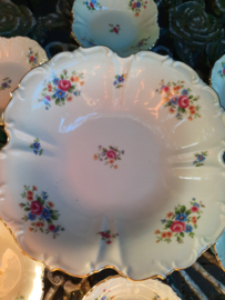 Petit foursetje Edelstein Bavaria Maria-Theresia met bloemboeket/roze roosjes