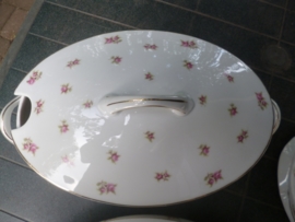 Soepterrine Victoria met roze/rode roosjes