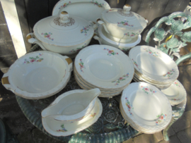 Dinerservies Edelstein Bavaria Frauenlob met bloemboeketjes
