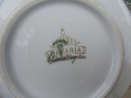 Pap / Vla kommetje / schaaltje Bavaria met wilde roze/rode struikroos