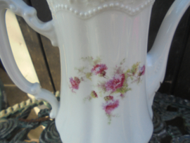 Grote Koffiepot met roze Distel bloemen in de stijl van Brussels Porselein