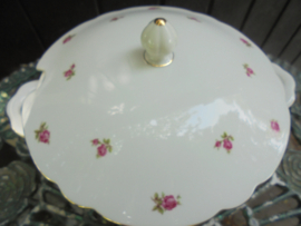 Soepterrine Seltmann Weiden NORA met grotere roze/rode roosjes