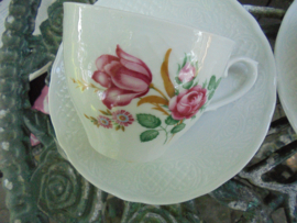 Botervloot Schumann Arzberg Bavaria met bloemboeket / roze roos en tulp