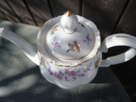 Koffiepot Bareuther Bavaria met roze roosjes en kleine blauwe bloemetjes