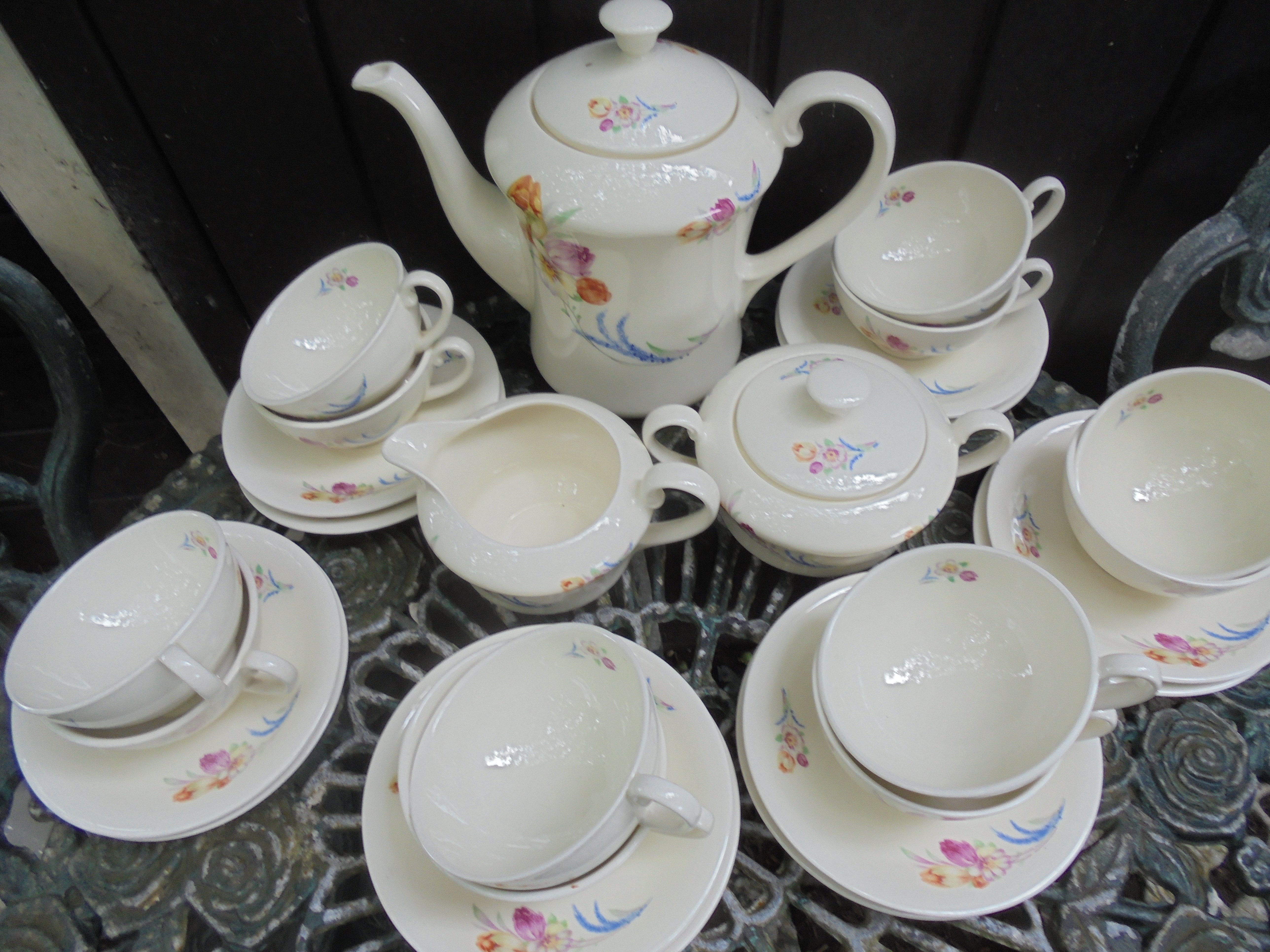Melk- / Waterbeker MOSA met bloemboeket met oa. roze en gele tulp
