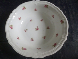 Diepe ronde schaal/Saladeschaal Marie Luise Bavaria met roze/rode roosjes