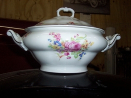 Jarolina / Karolina Dinerservies met groot bloemboeket/roze (pioen) roos