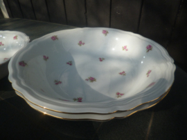 Saladeschaal / Diepe ronde kom Seltmann Weiden Marie Luise met roze roosjes (grootste maat)